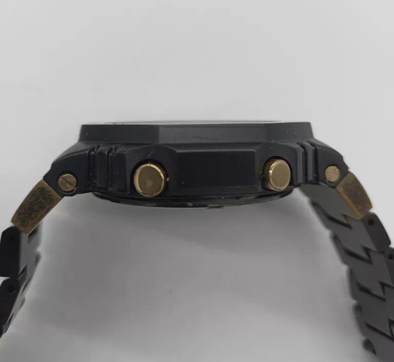 ZEGAREK G-SHOCK LEAGUE OF LEGENDS 5691 GM-B2100LL-1AER
