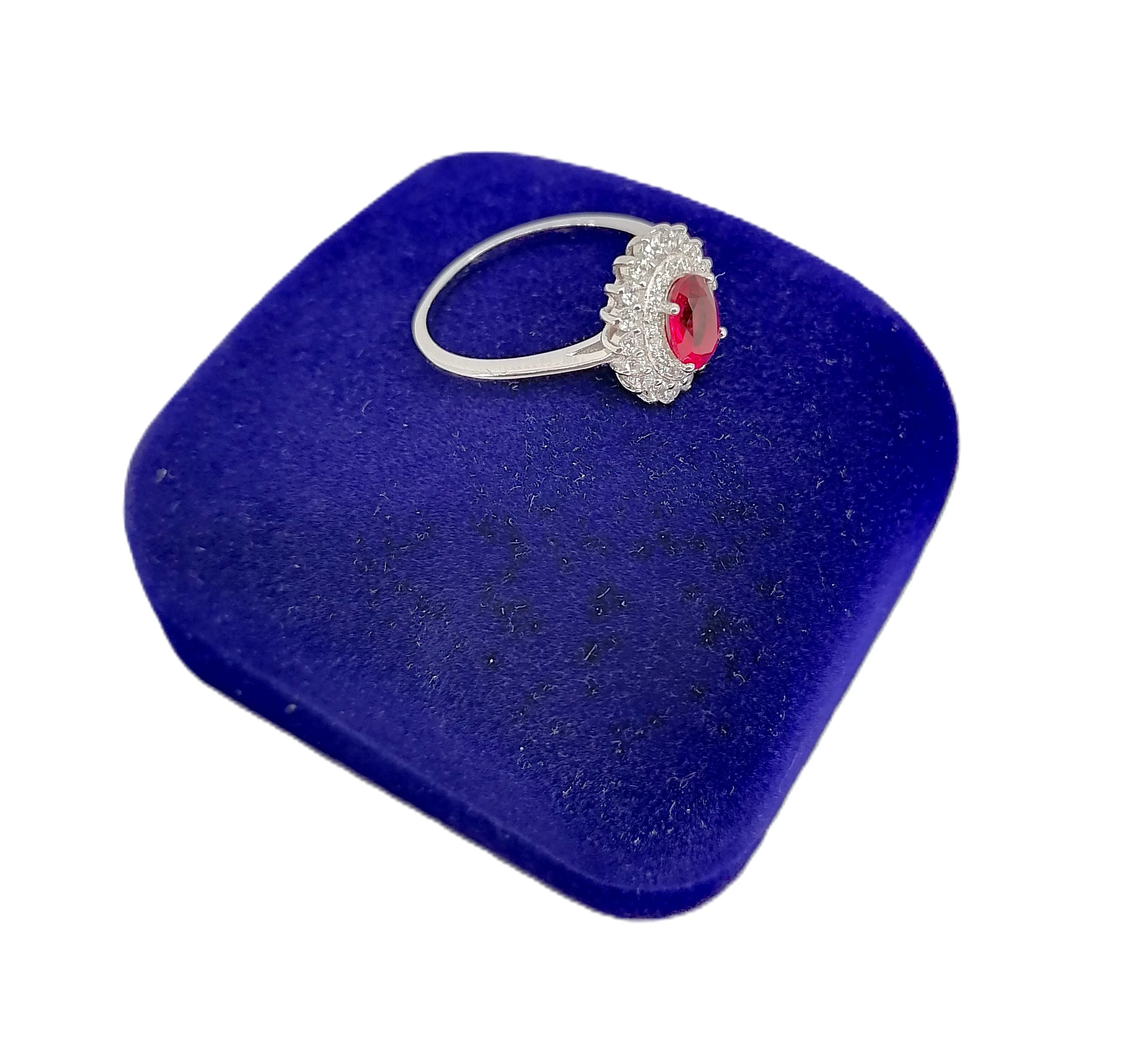 piekny-srebrny-pierscionek-z-czerwonym-oczkiem-191g-925-r15-rodzaj-2205-2