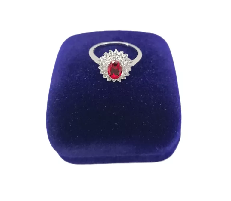 piekny-srebrny-pierscionek-z-czerwonym-oczkiem-191g-925-r15-marka-226434-1704211