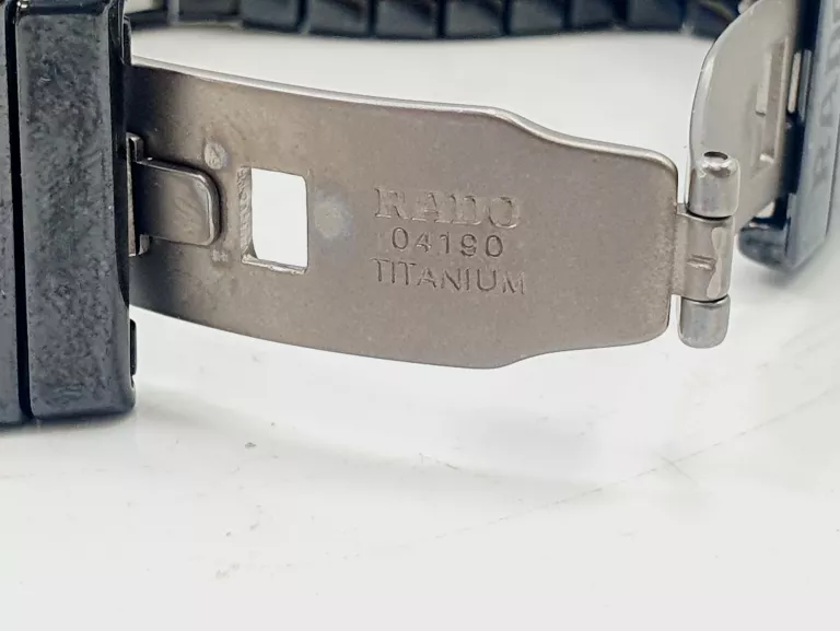 ZEGAREK DAMSKI RADO CERAMICA 204.0320,3