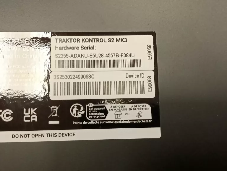 KONTROLER DJ TRAKTOR KONTROL S2 MK3 GWAR Z 10.2024