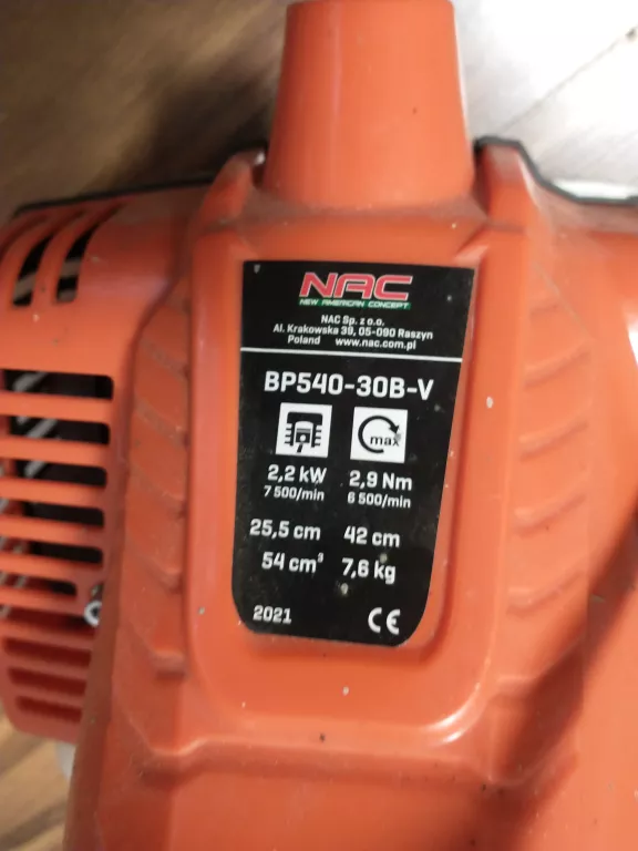 PODKASZARKA SPALINOWA NAC BP540-30B-V