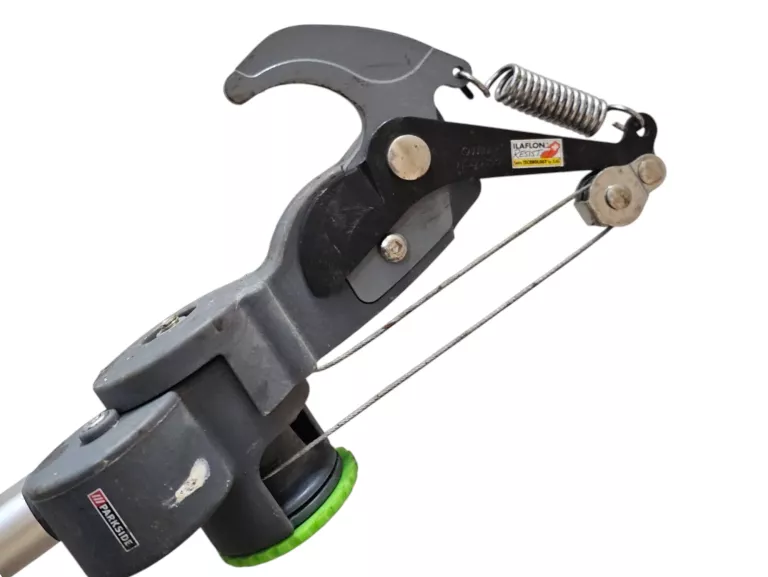 sekator-teleskopowy-parkside-do-podcinania-galezi-hg00358-florabest-stan-11323-2