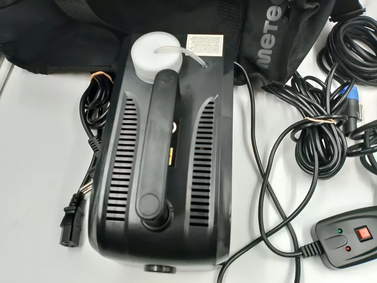 WYTWORNICA DYMU BEAMZ S500 + AKCESORIA