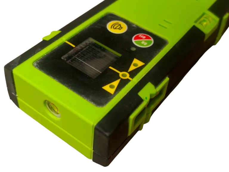 LASER PŁASZCZYZNOWY 603CG HUEPAR Z ODBIORNIKIEM ZESTAW