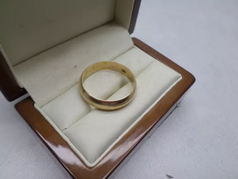 ZŁOTA OBRĄCZKA 5,99/585