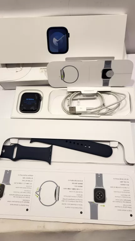 apple-watch-series-9-gps-koperta-45mm-aluminium-polnoc-pasek-sportowy-ml-obroncow-pokoju-3-gubin
