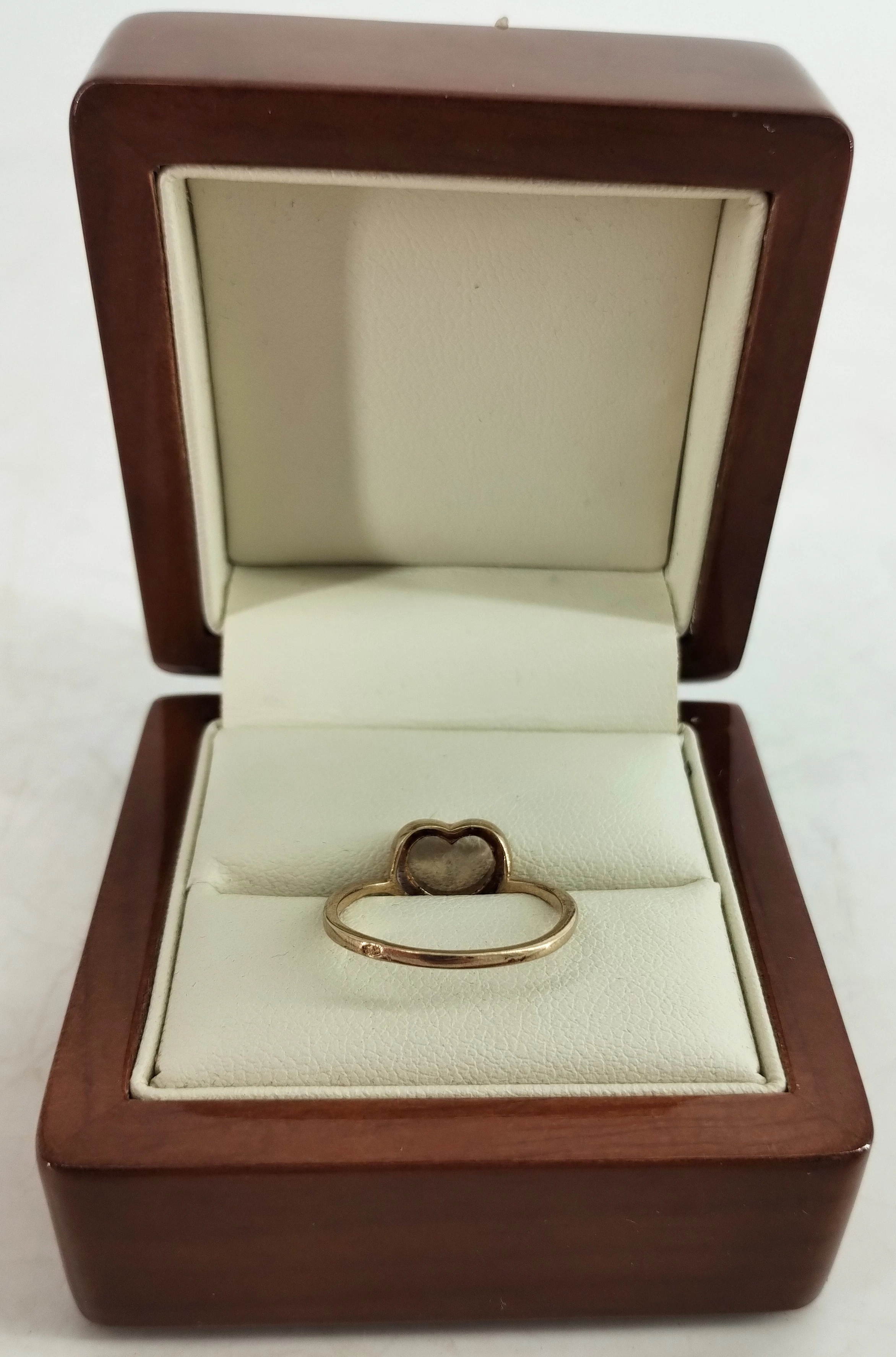 piekny-zloty-pierscionek-148g-333-r14-material-15835-2