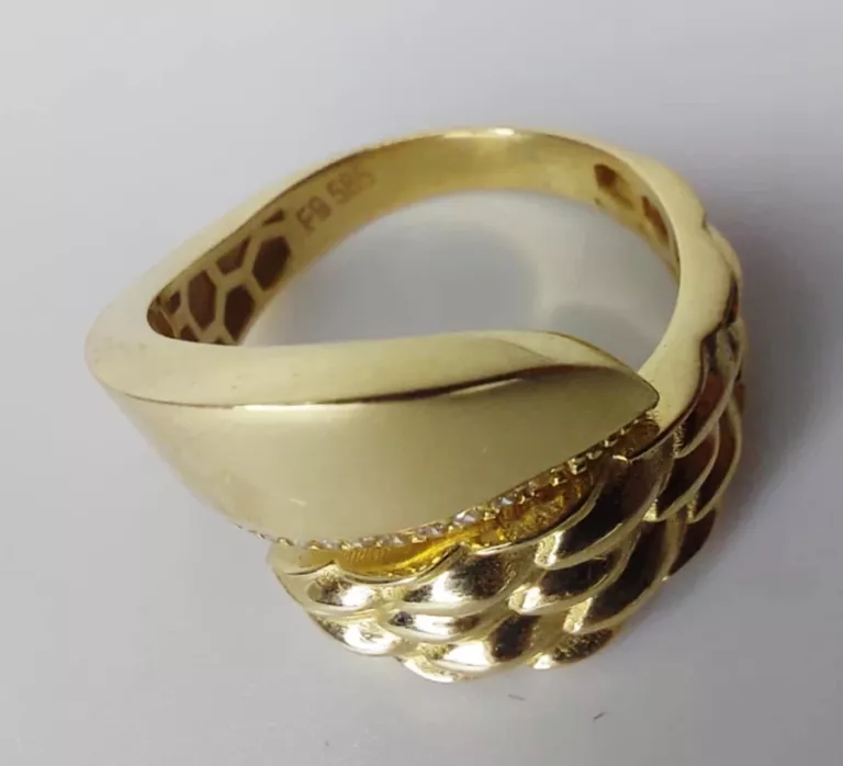 PIERŚCIONEK  585 WAGA OK.  4,43G R18