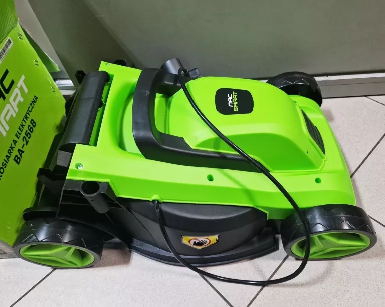 KOSIARKA ELEKTRYCZNA BA-2568 DO TRAWY NAC SMART 1300 W KOMPLET + GWARANCJA
