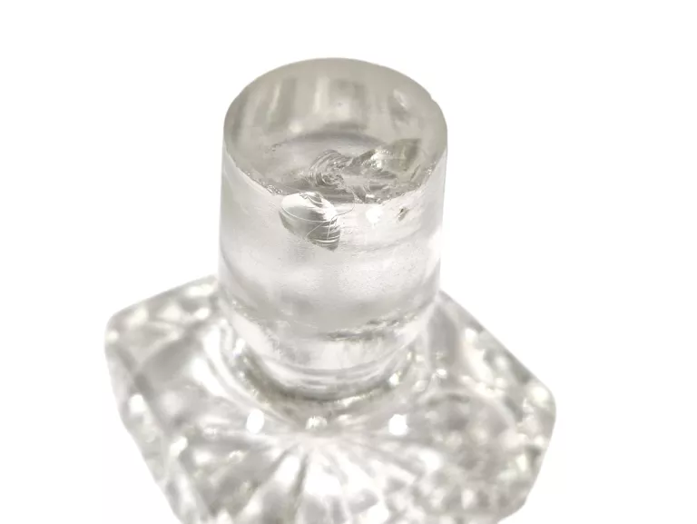 SZKLANA KARAFKA 21CM 700ML