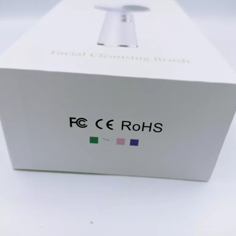 ELEKTRYCZNA SZCZOTECZKA SONICZNA DO MYCIA MASAŻ PEELING TWARZY 6 NAKŁADEK