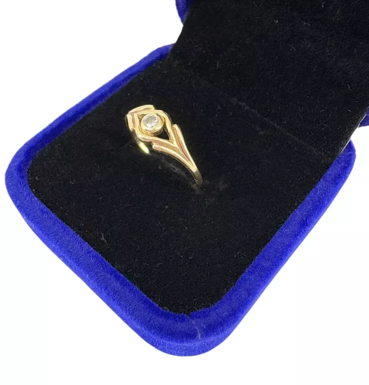 zloty-pierscionek-126g-585-r11-material-15835-2