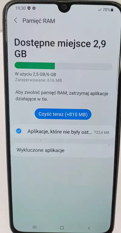 TELEFON SAMSUNG GALAXY A70 128GB USZK. ŁADOWANIE