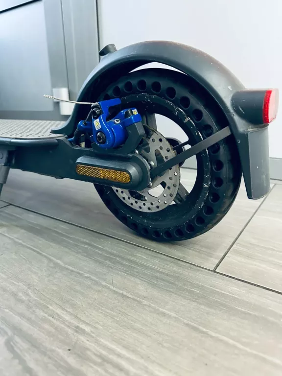 HULAJNOGA XIAOMI MI ELECTRIC SCOOTER 3