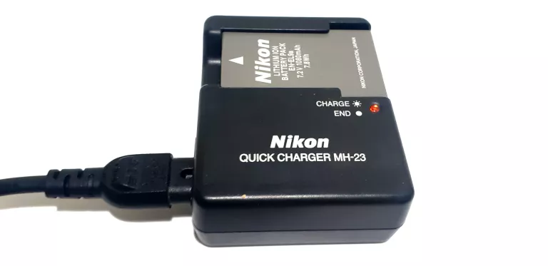 aparat-nikon-d5000-18-55mm-przebieg-11264futeralwodoodporne-etui-stanbdb-stan-11323-2