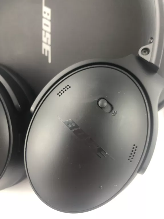 SŁUCHAWKI BOSE QUIETCOMFORT 45 NAUSZNE Z MIKROFONEM