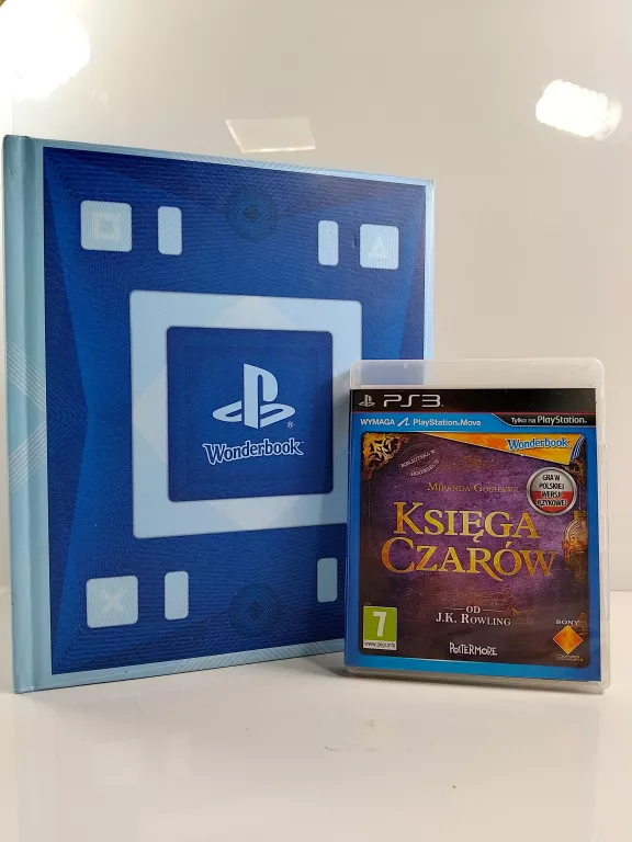 KSIEGA CZAROW (GAME + WONDERBOOK)