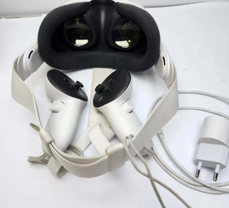 GOGLE VR OCULUS META QUEST 3 128GB PUDEŁKO 2X PAD