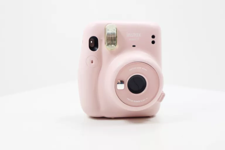 FUJIFILM INSTAX MINI 11
