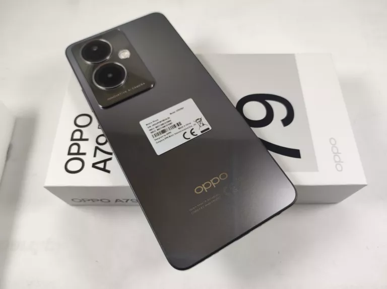 OPPO A79 5G 8/256GB KOMPLET
