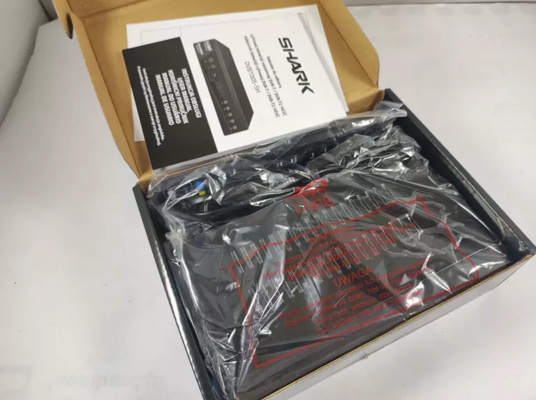 DEKODER DVBT SHARK H.265 DVBT005-SH KOMPLET