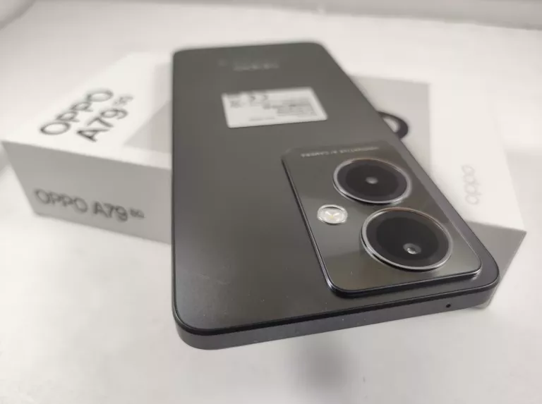 OPPO A79 5G 8/256GB KOMPLET