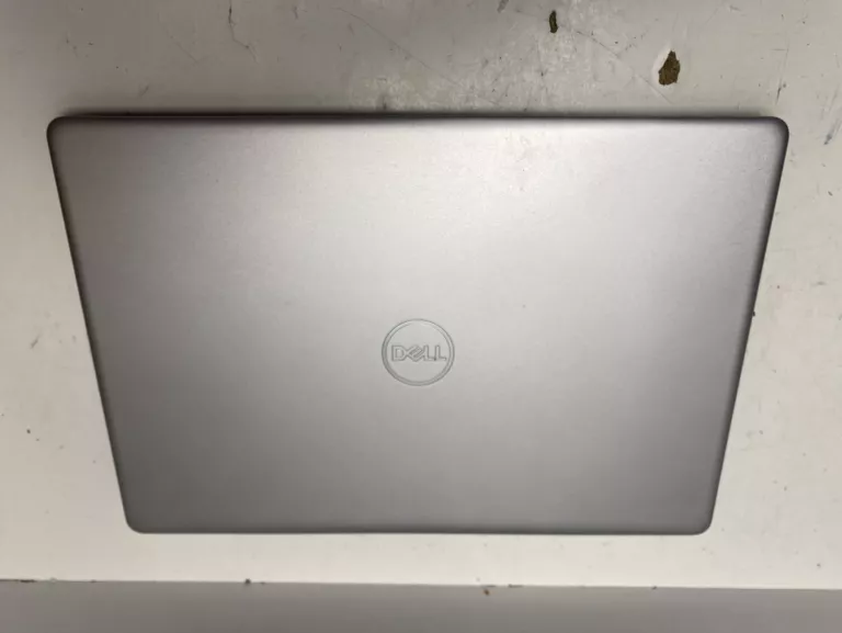 LAPTOP DELL INSPIRON 5593 I5 10GEN 8/256GB OPIS