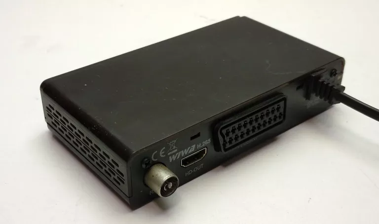 DEKODER DVB-T2 WIWA H.265 + PILOT