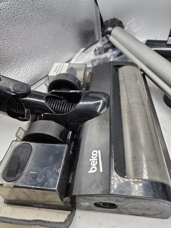 ODKURZACZ PIONOWY BEKO ERGOCLEAN  BEZPRZEWODOWY 2W1