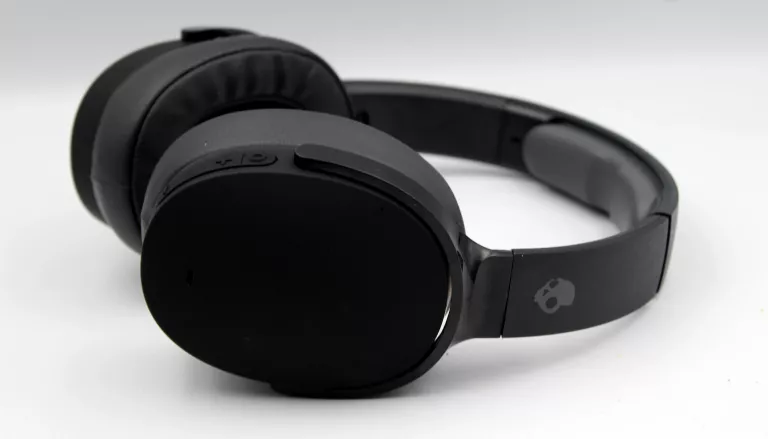 SŁUCHAWKI BEZPRZEWODOWE WOKÓŁUSZNE SKULLCANDY HESH ANC