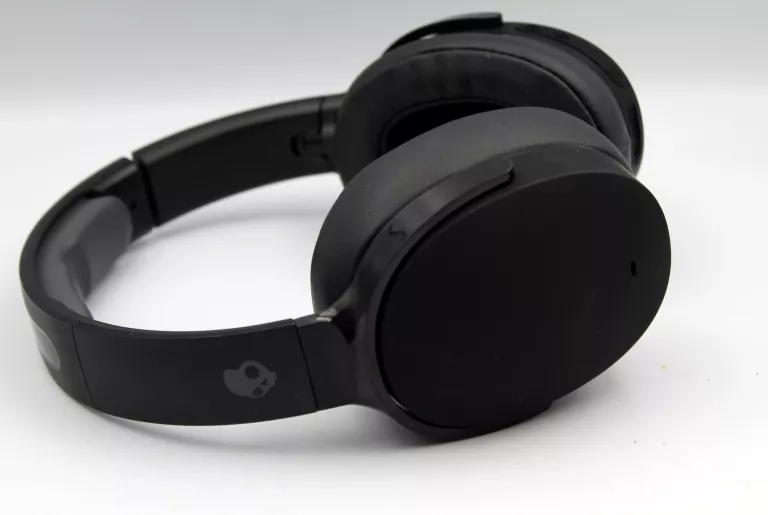SŁUCHAWKI BEZPRZEWODOWE WOKÓŁUSZNE SKULLCANDY HESH ANC