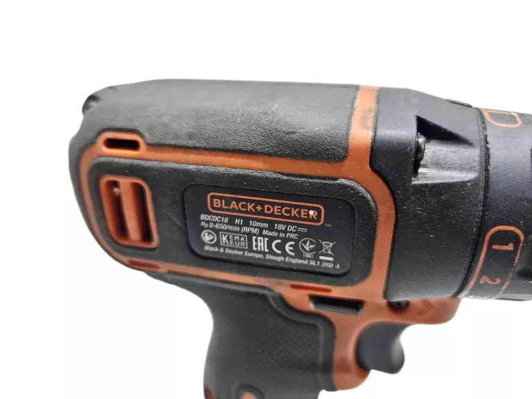 WKRĘTARKA BLACK DECKER BDCDC18 18V + 2X 1,5 AH