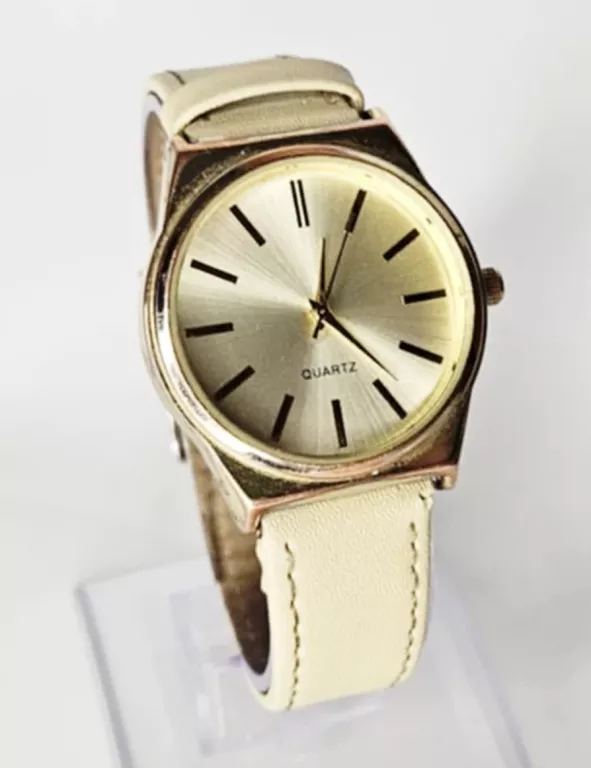 ZEGAREK AVON SR626SW