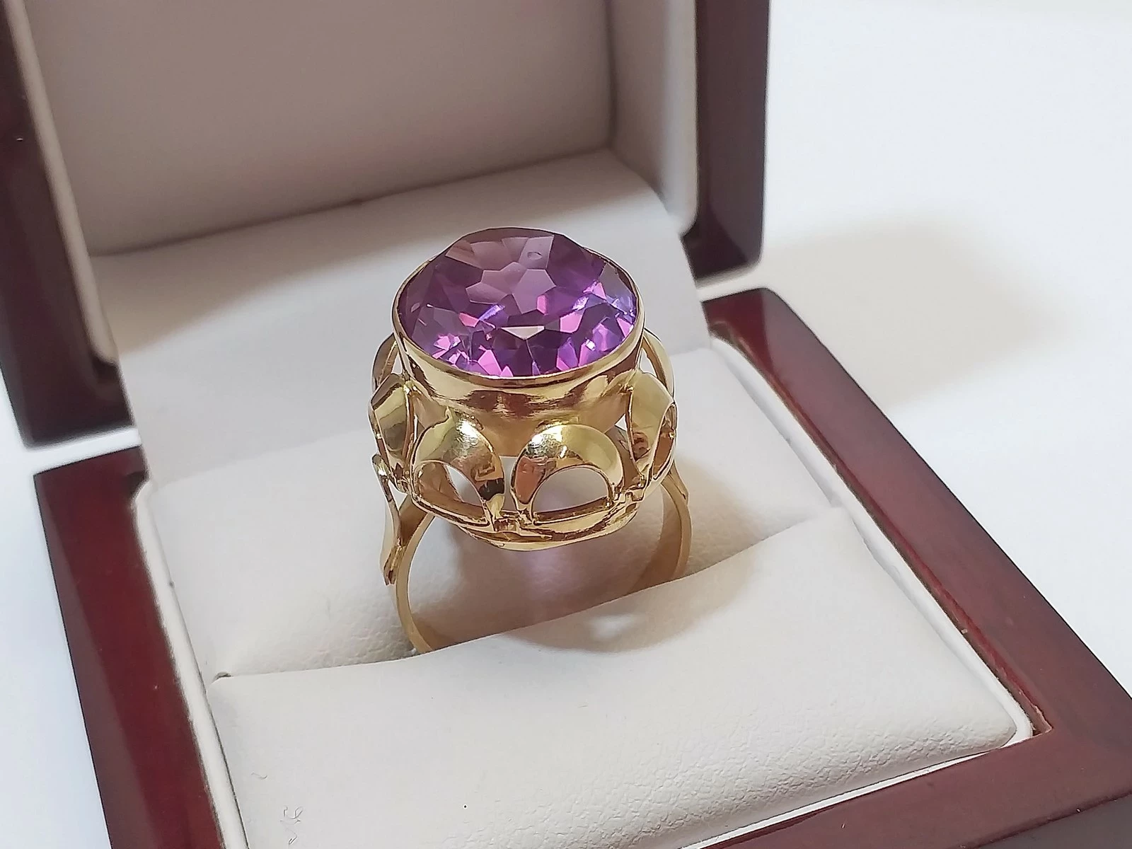 zloty-pierscionek-z-fioletowym-kamieniem-972g-pr585-roz16-rozmiarsrednica-wew-mm-372-16