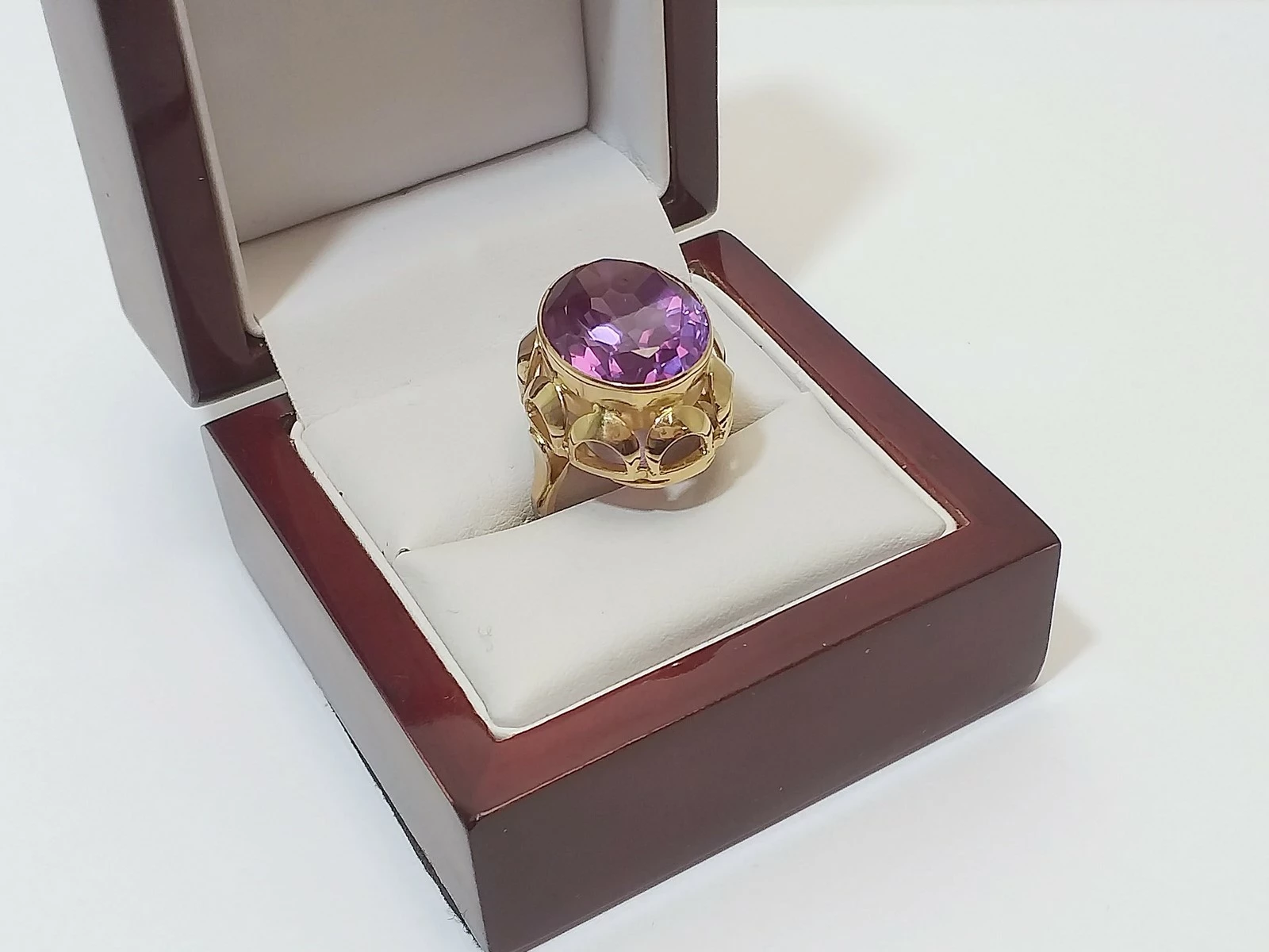 zloty-pierscionek-z-fioletowym-kamieniem-972g-pr585-roz16-ean-gtin-5903772057973