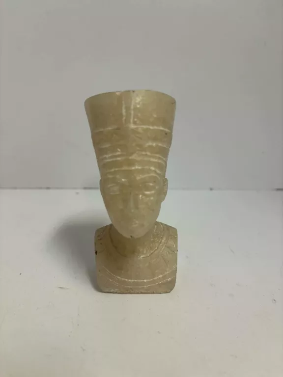 POPIERSIE ONYKS NEFRETETE FIGURKA