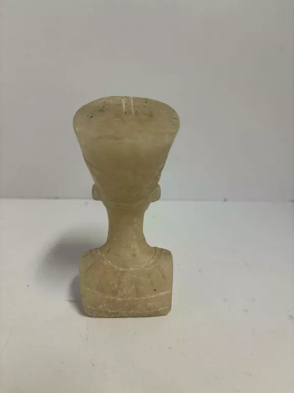POPIERSIE ONYKS NEFRETETE FIGURKA