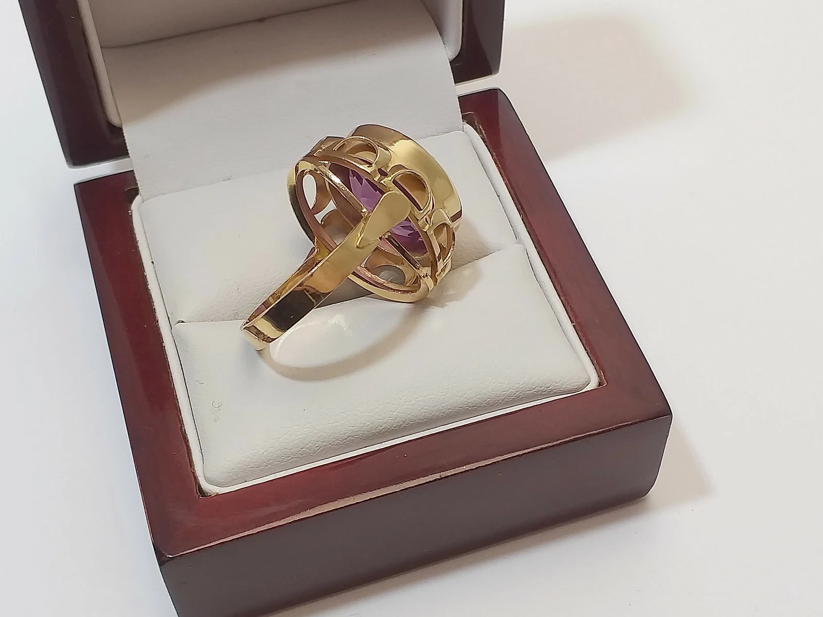 zloty-pierscionek-z-fioletowym-kamieniem-972g-pr585-roz16-kolor-dominujacy-205826-225106