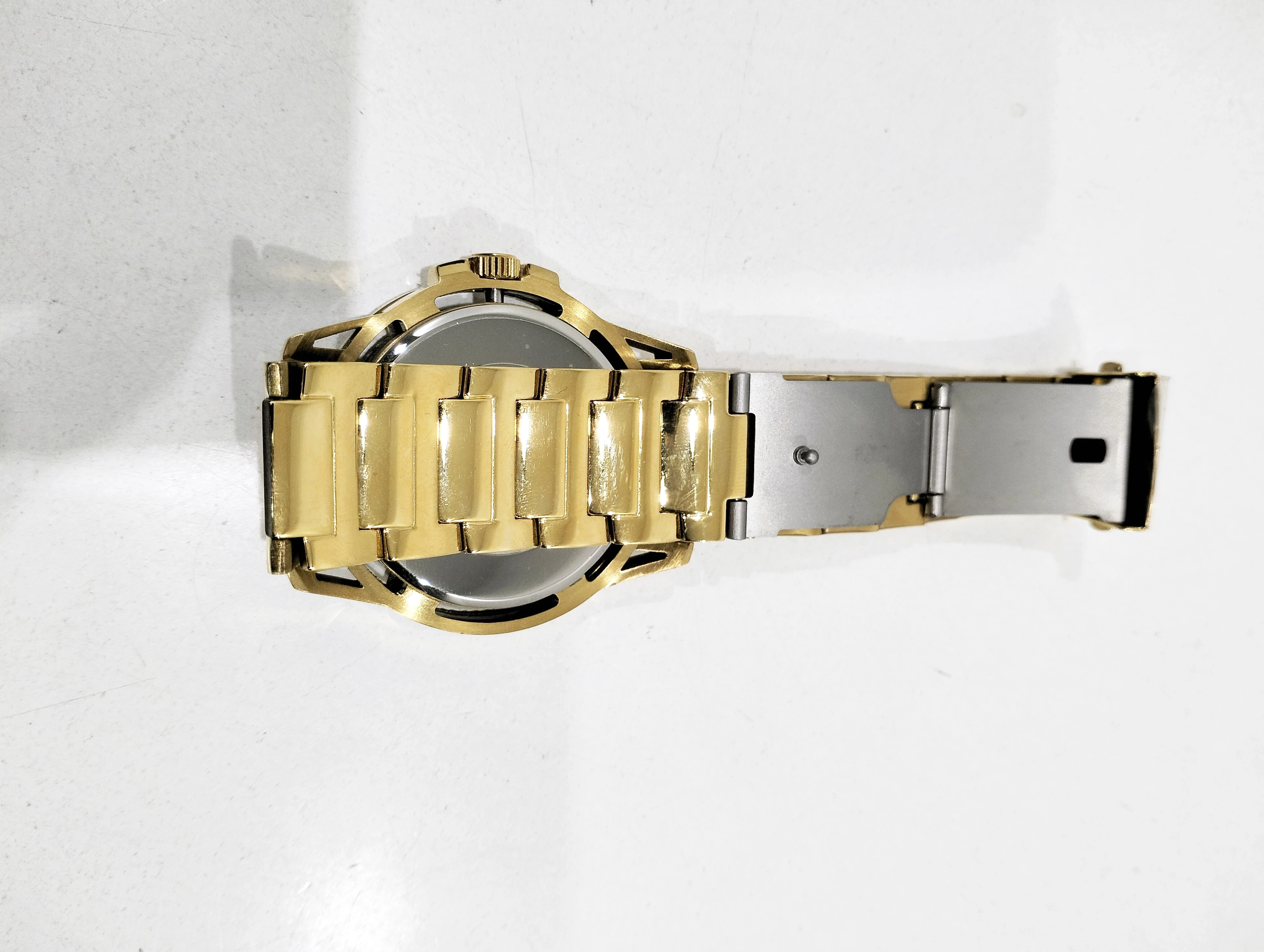 guess-mens-sport-gw0497g2-ksztalt-koperty-129223-2