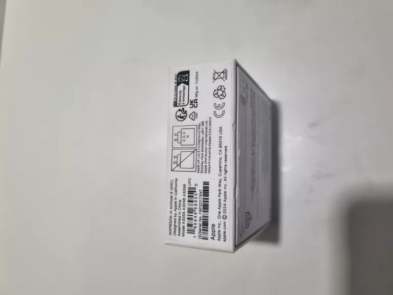 SŁUCHAWKI AIR PODS 4 + PUDEŁKO