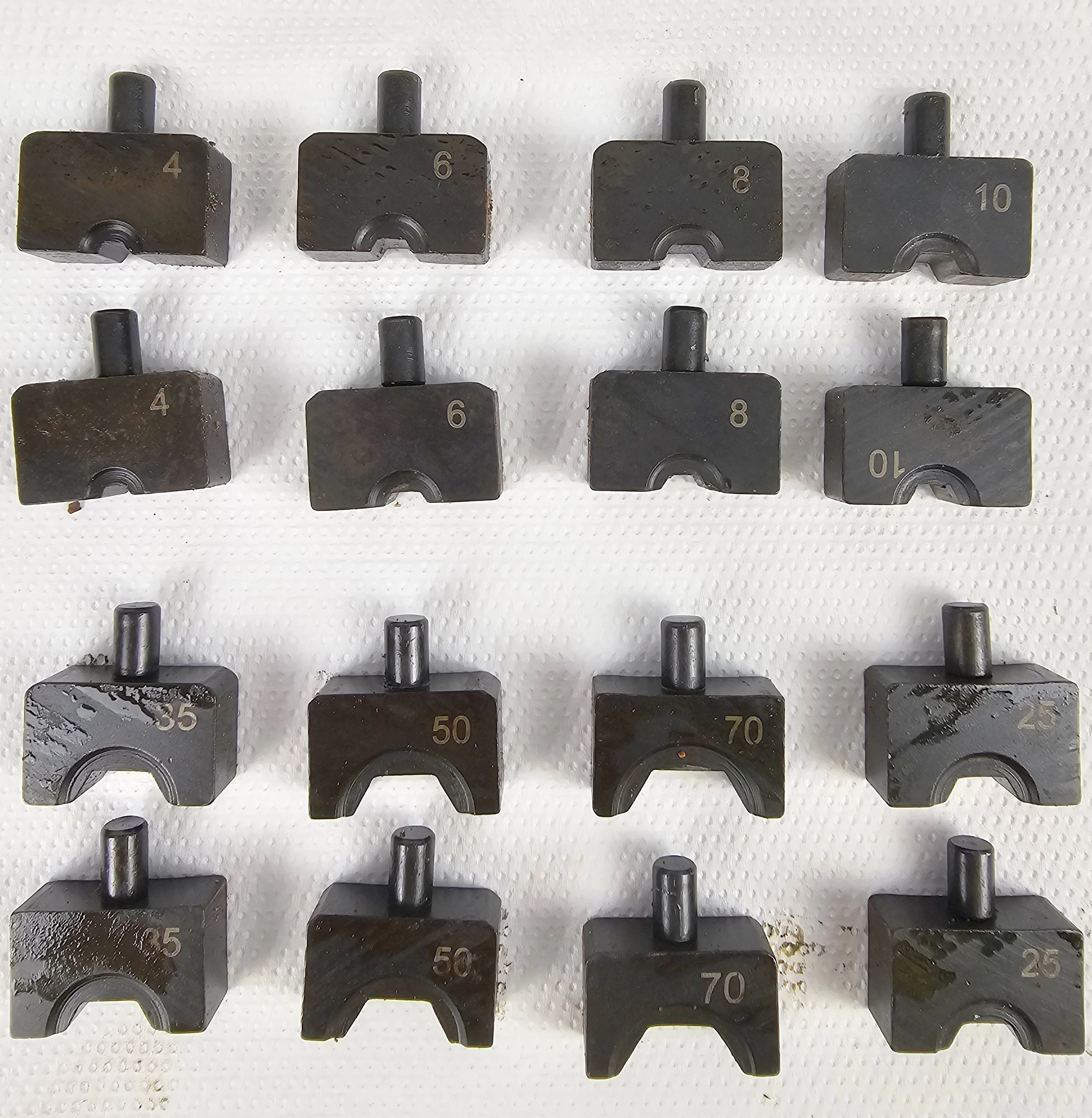 energotytan-praska-hydrauliczna-zaciskarka-do-kabli-4-70-ph70c-walizka-kod-producenta-ph-70c