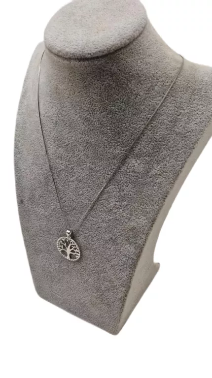 SREBRNY ŁAŃCUSZEK Z ZAWIESZKA DRZEWO P.925 2,55 G R.50CM