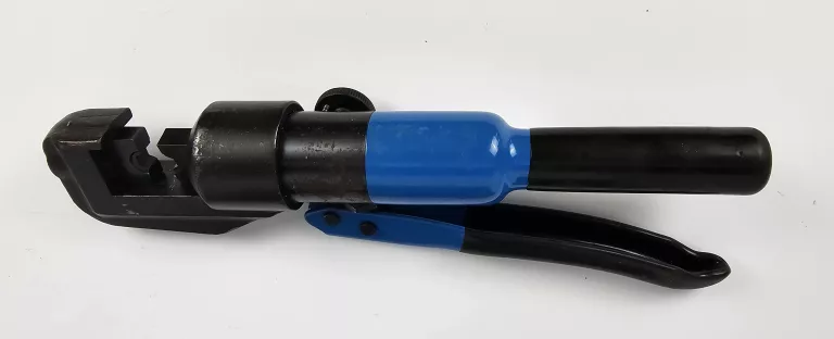 energotytan-praska-hydrauliczna-zaciskarka-do-kabli-4-70-ph70c-walizka-stan-11323-2