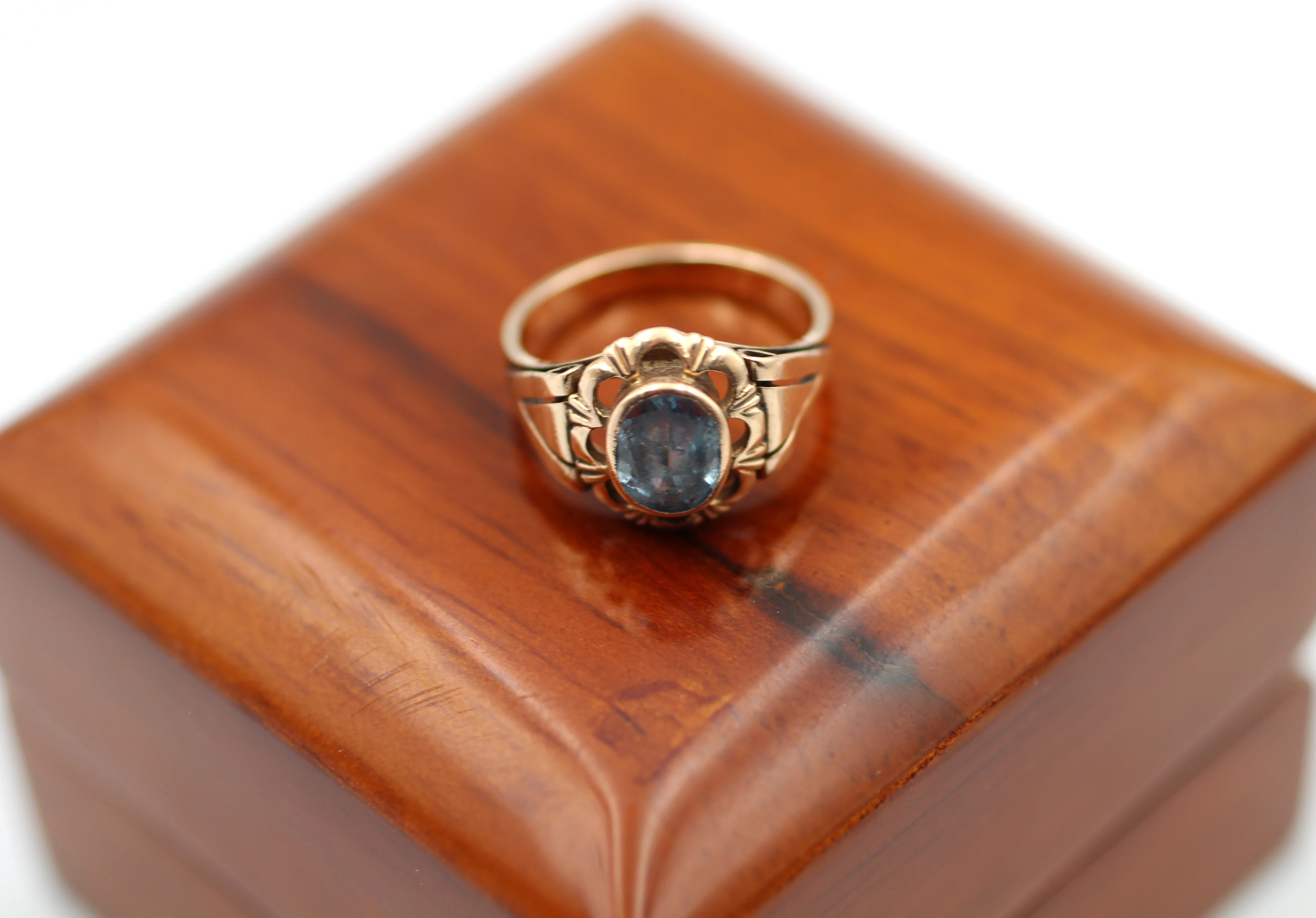 zloty-pierscionek-akwamaryn-p585-r13-w-394g-stan-11323-2