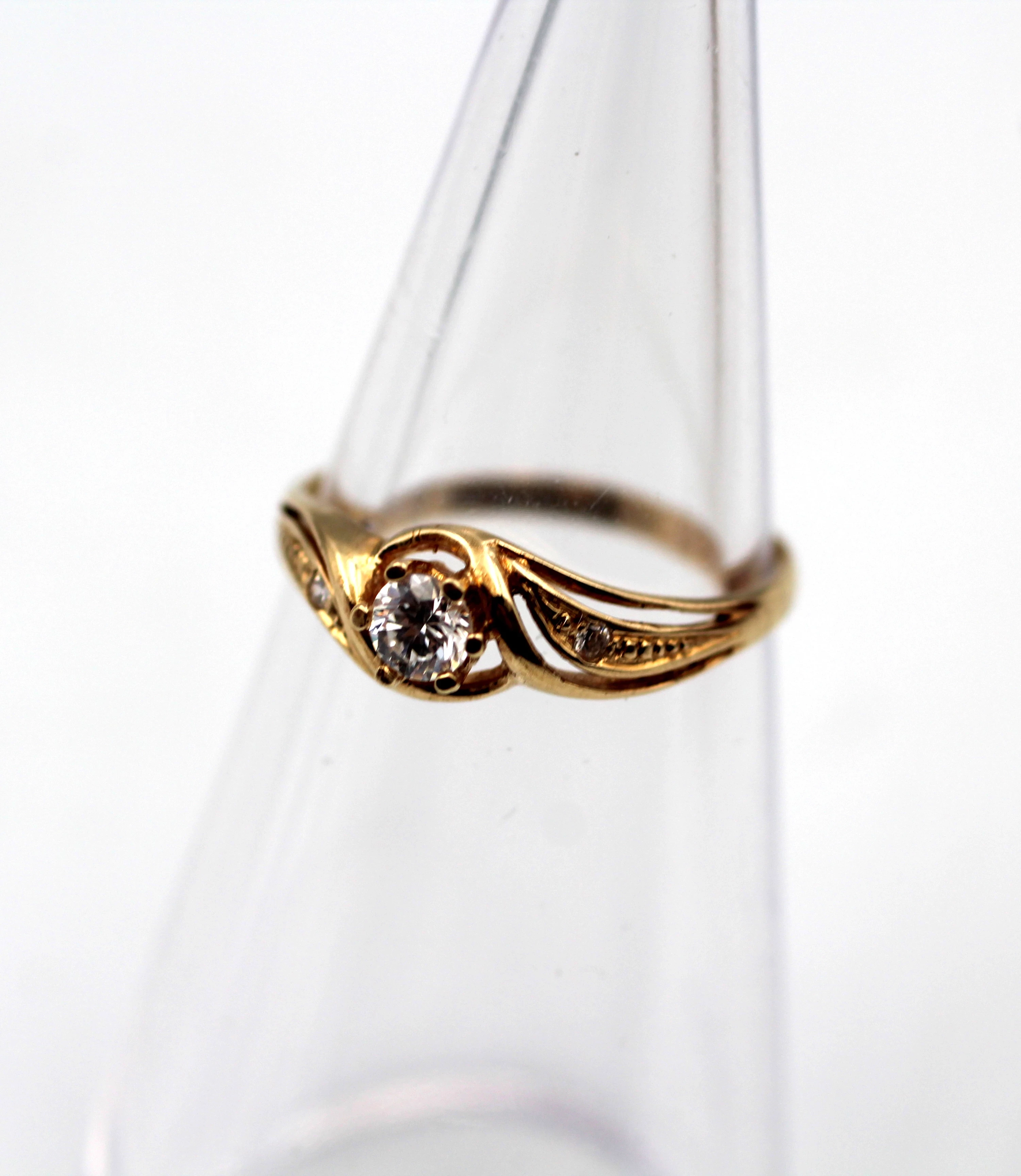 zloty-pierscionek-cyrkonie-p585-r19-w-205g-stan-11323-2