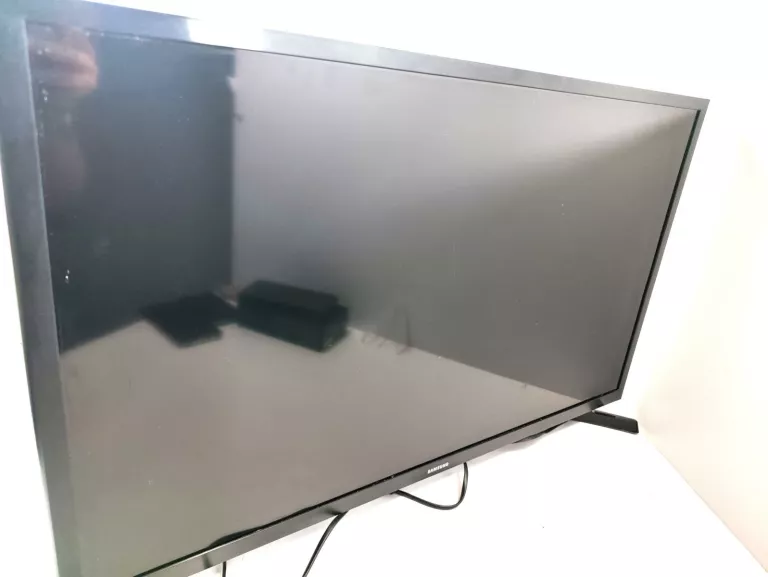 TELEWIZOR SAMSUNG UE32T4302 BEZ PIL