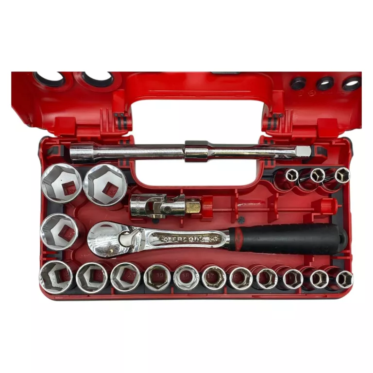 ZESTAW NASADEK 1/2 W SKRZYNCE 8 - 32 MM FACOM