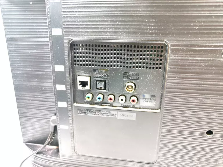 TELEWIZOR SAMSUNG UE32T4302 BEZ PIL