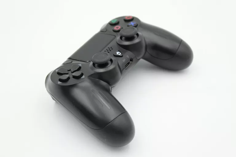 PAD DO SONY PS4 (ZAMIENNIK)